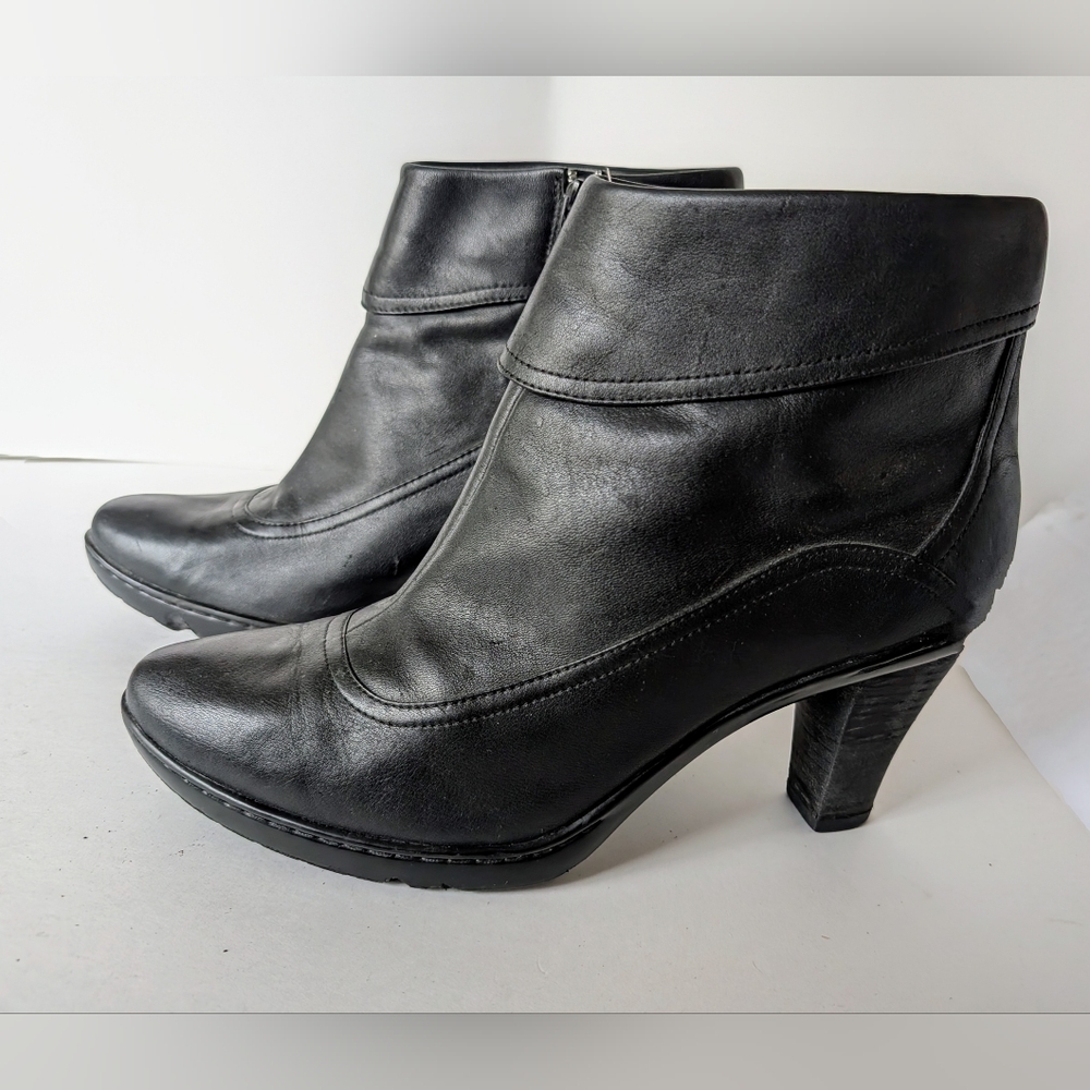 Black leather Soft Healed Boots size 8.5